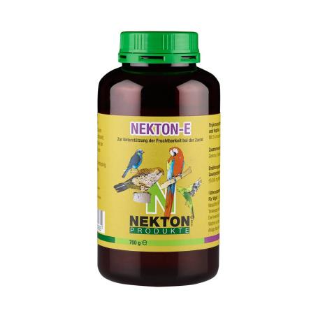 Nekton E vitamin for reproduction and singing of birds